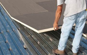 benefits of insulating Hogpits Bottom flat roofing